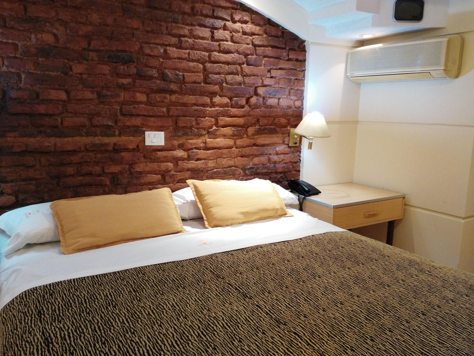 Hotel A&B Internacional Buenos Aires Ngoại thất bức ảnh